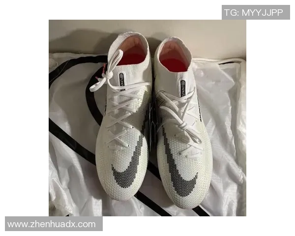 球星专属定制足球鞋：性能与个性完美融合的顶级选择